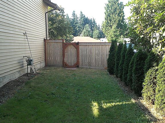 5th image of 183 NE Buckeye Ln