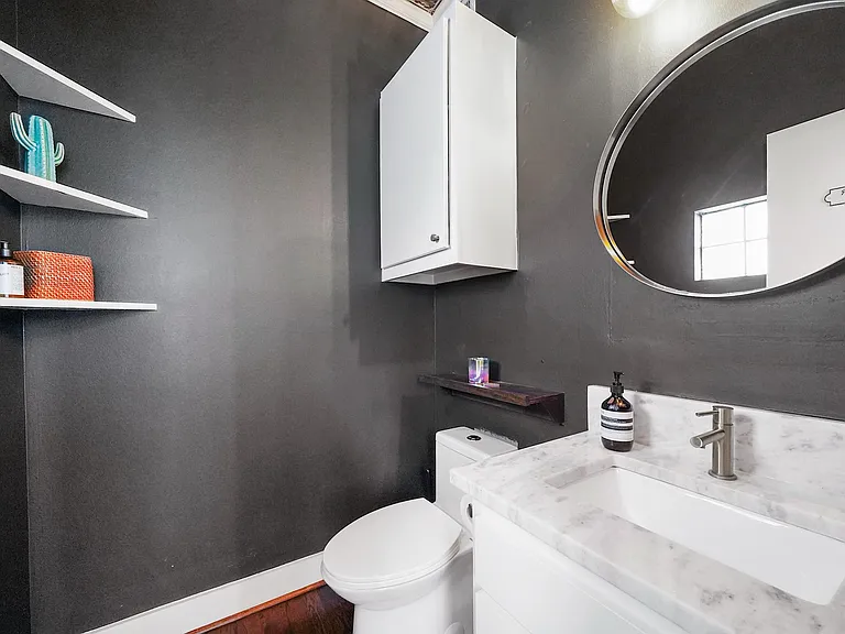 1231 Jackson Blvd — Photo 14