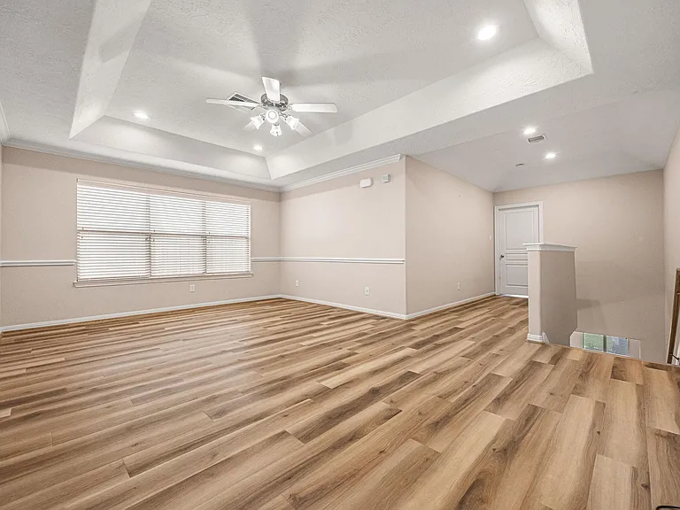 5309 Nolda St — Photo 13