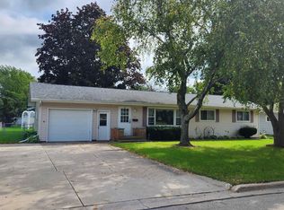 651 Hamburg St, Ripon, WI 54971