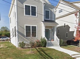 2603 9th St N #1, Arlington, VA 22201