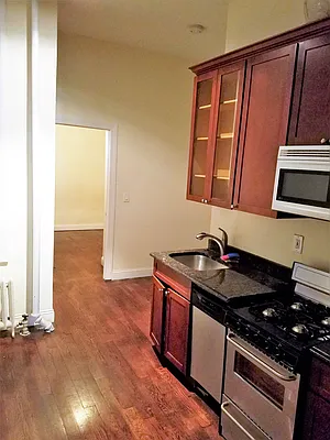 Rented by Triplemint | media 17