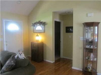 2nd image of 9801 Autumn Glen Dr
