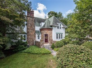 1 Burr St, East Haven, CT 06512