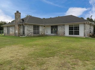 1057 Fir Rd, Gladewater, TX 75647