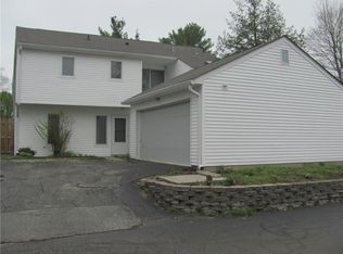 835 Crossbridge Ct, Avon, IN 46123