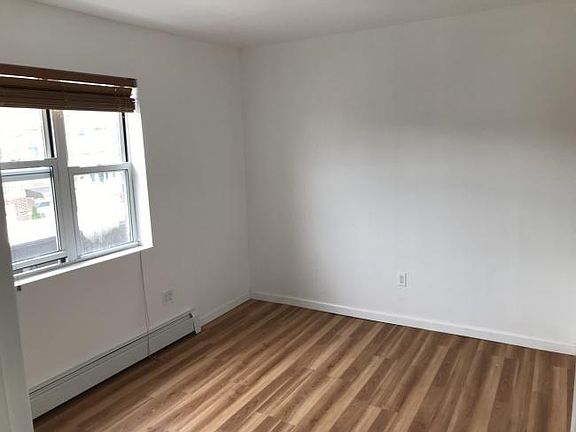 4th image of 70 Bay 46th St #2