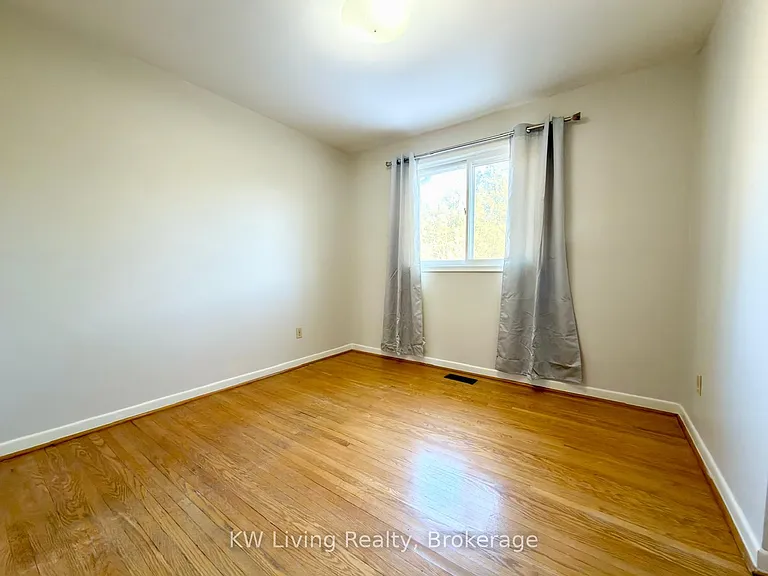 125 Underhill Dr — Photo 8