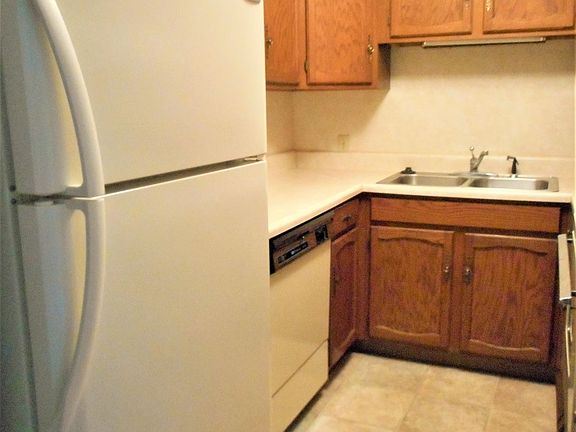 Kitchen - Galley Style