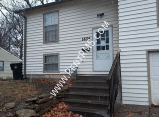 1404 SW McAlister Ave, Topeka, KS 66604
