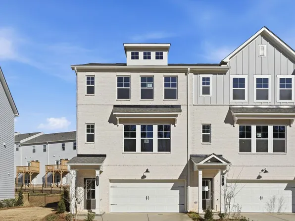 6123 Wayburn St, Tucker, GA 30084
