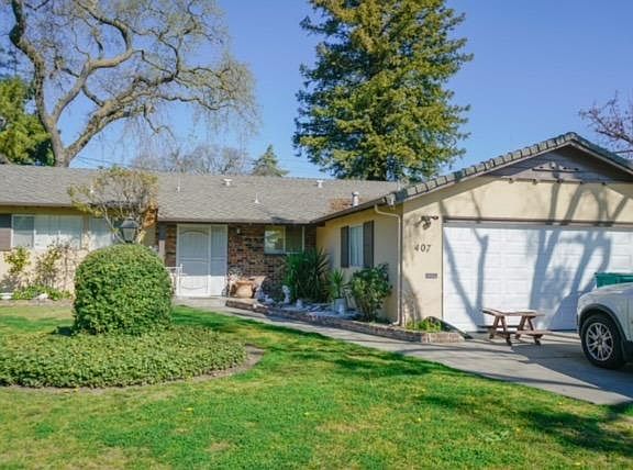 4th image of 407 E La Mesa Ave