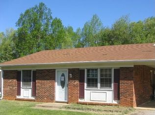 1612 Derbyshire Trl, Reidsville, NC 27320