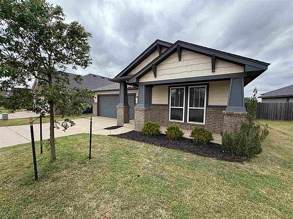 3rd image of 6032 N Platinum Dr