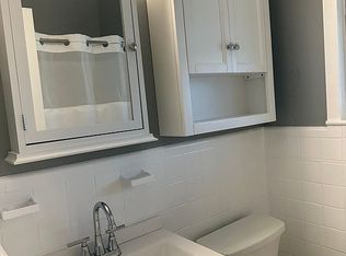3825 7th St S, Arlington, VA 22204