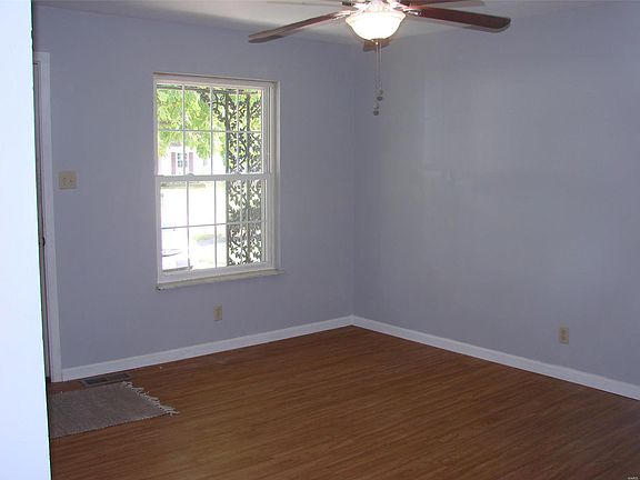 4th image of 7409 Lynn Grove Ct