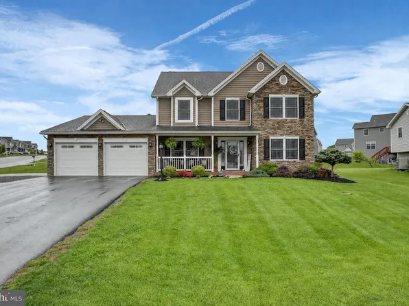 717 Southwood Dr, Shippensburg, PA 17257