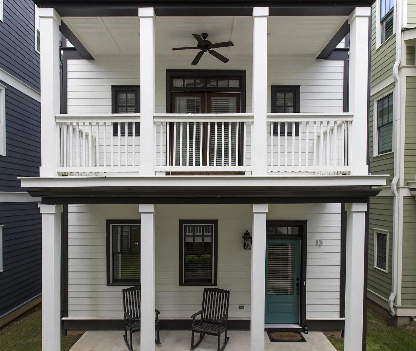 3 bed, 3.5 bath, 1905 sqft, $3,795 — Photo 2