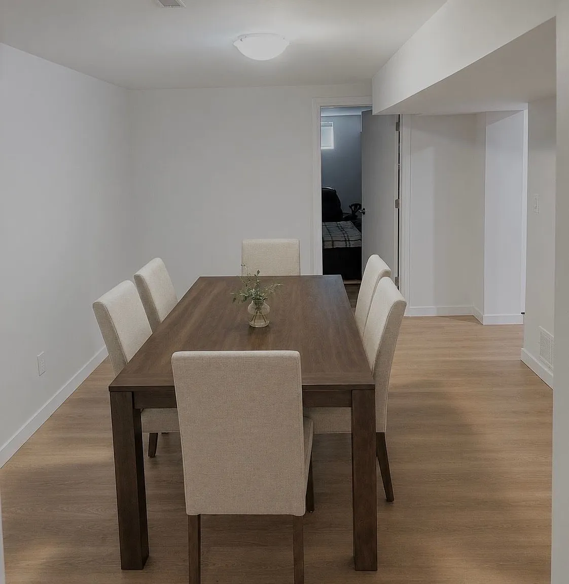 1 bed, $2,400 — Photo 3