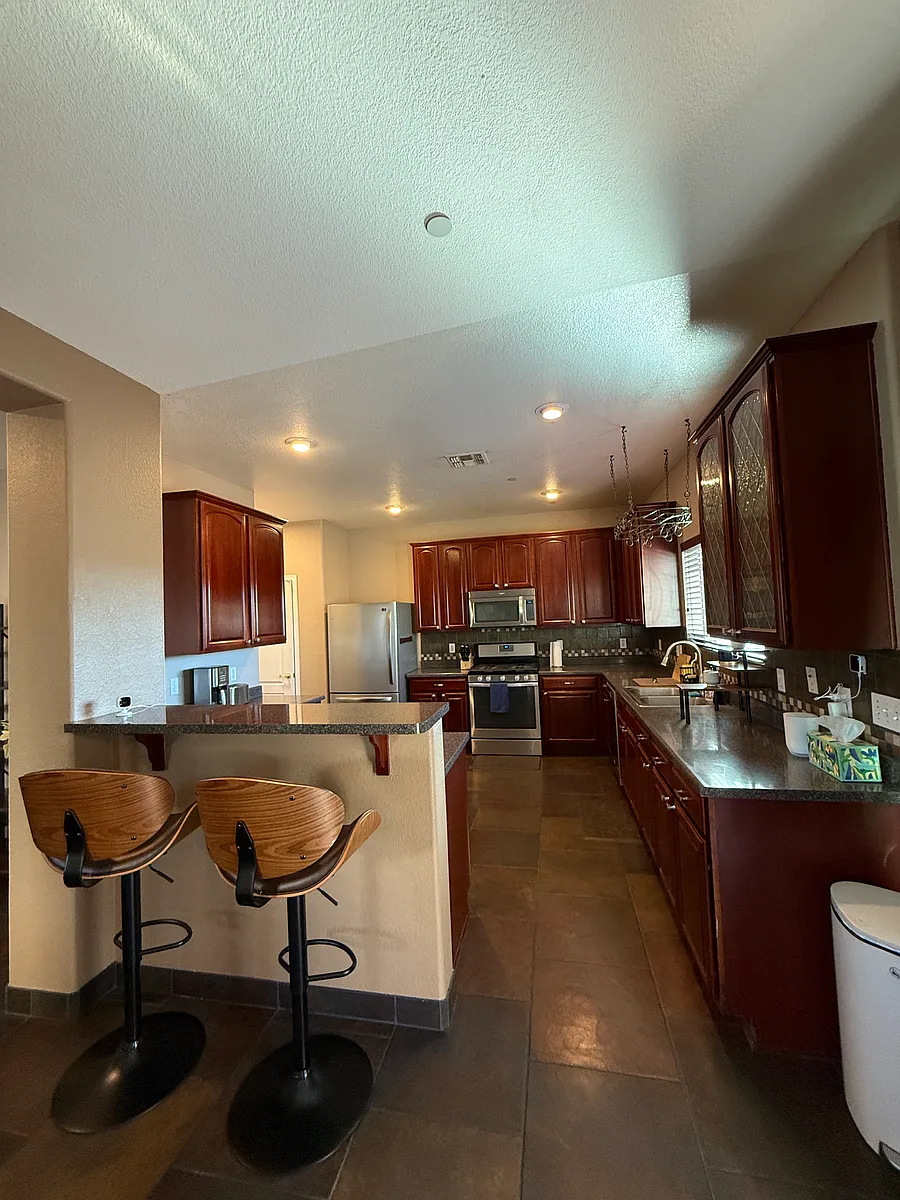 Building Photo - West Calle De Manzanillo Tucson Ave