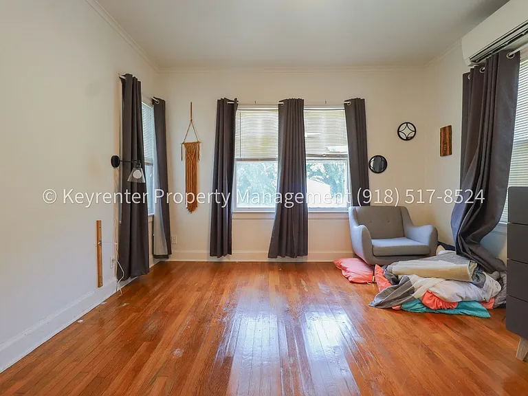 1622 S Indianapolis Ave — Photo 14