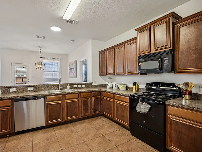 5308 Bridgeport Rd — Photo 8