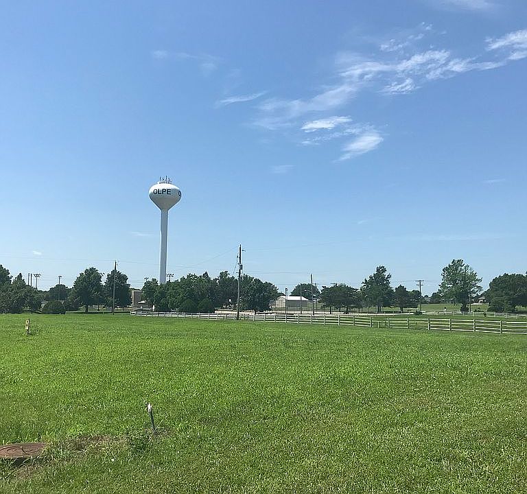 1st image of N Park Ln #2