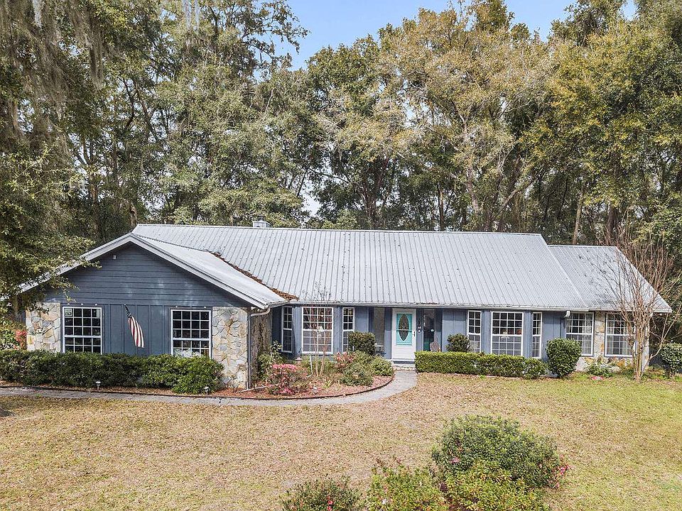 1st image of 614 NW Harris Lake Dr