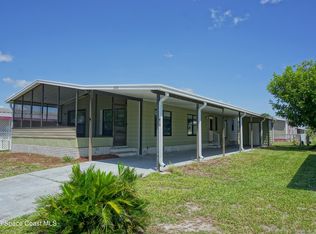 434 Royal Tern Dr, Barefoot Bay, FL 32976