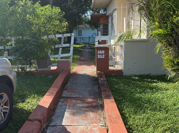 262 NE 111th St, Miami, FL 33161