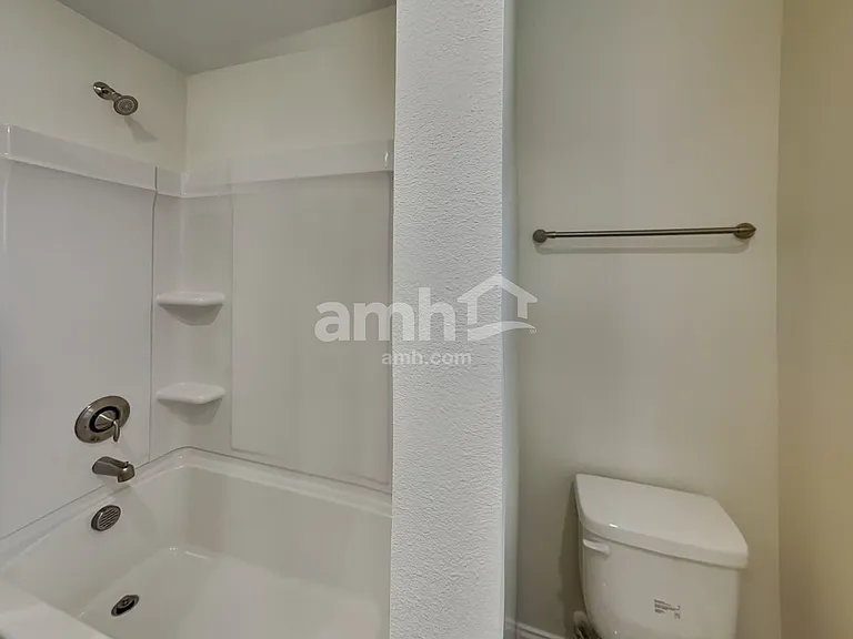 3762 Lake Bluff Loop — Photo 21