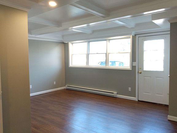2nd image of 1-22 Deland Way #19