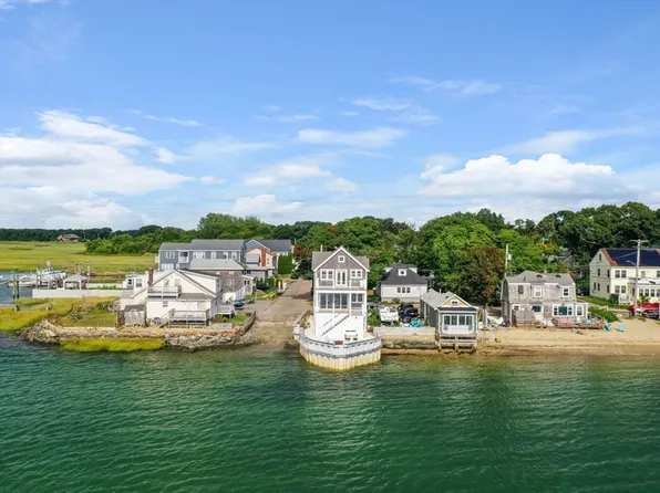 151 Rockland St, Quincy, MA 02169