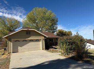 18221 Arosa Rd, Tehachapi, CA 93561