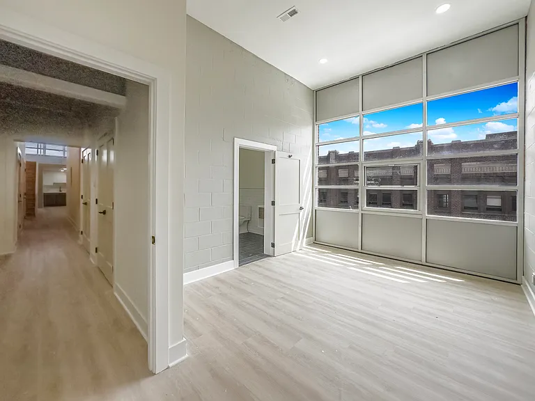 Industrial Arts Loft Building — Photo 28