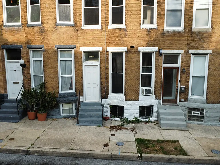 2421 N Calvert St #C — Photo 3