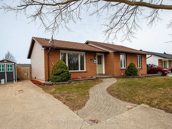 2nd image of 484 Wales Dr