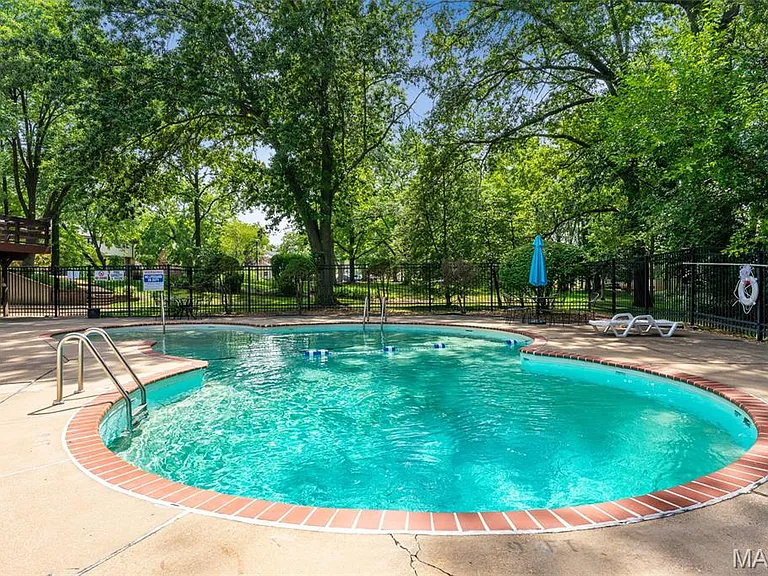 124 Conway Cove Dr — Photo 26