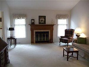 5th image of 7128 Wayside Dr