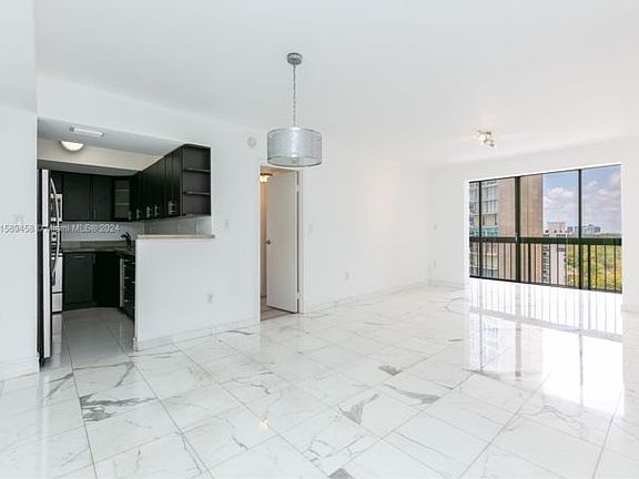 2nd image of 2333 Brickell Ave APT 1110