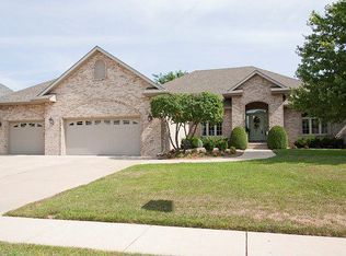 3305 Panther Creek Dr, Springfield, IL 62711