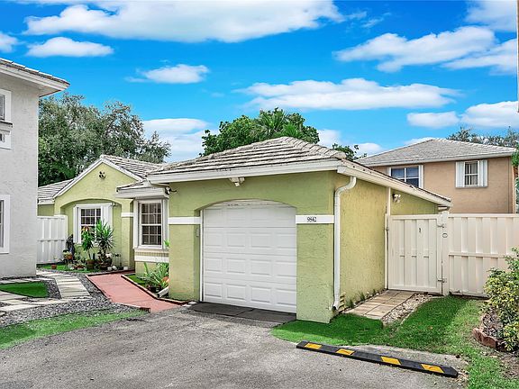 5th image of 9842 NW 2nd Court