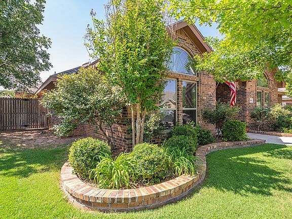 4th image of 5909 Llano Ct