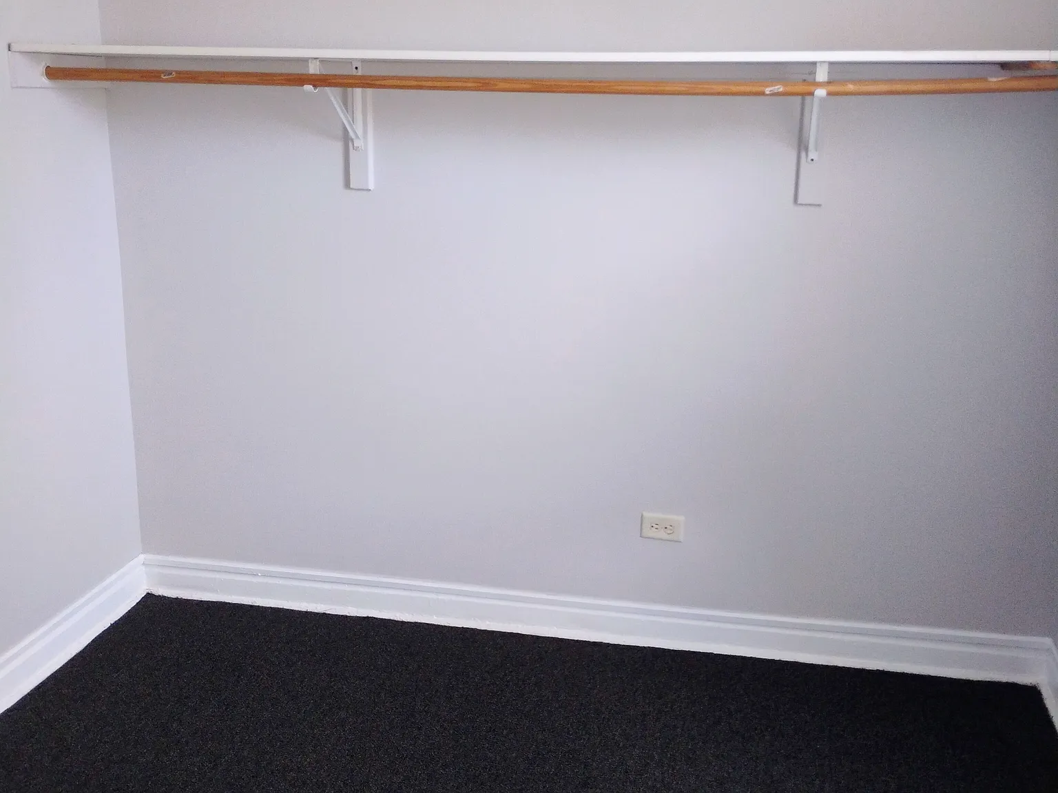 2 bed, 850 sqft, $1,550 — Photo 3