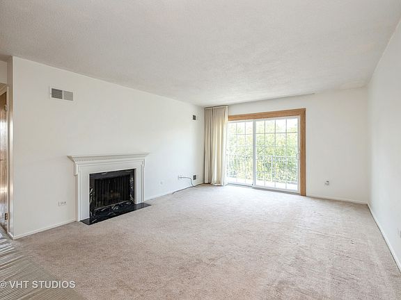 3rd image of 1110 64th St Unit 10