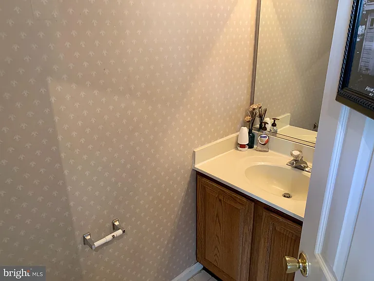 4485 Regalwood Ter — Photo 26