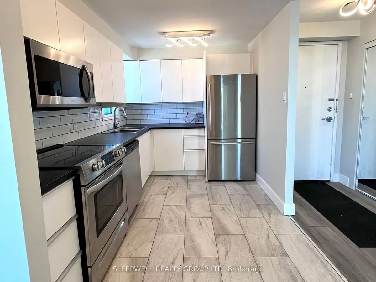 Building Photo - 1440 Heron Rd #1101