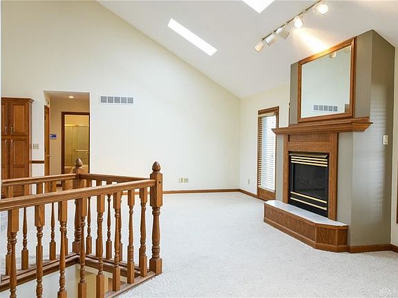 5th image of 6678 Hillside Ct