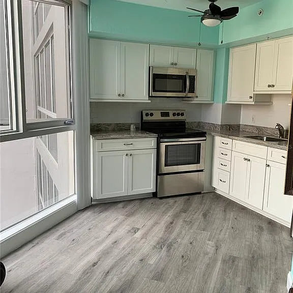 470 3rd St S #616 — Photo 5