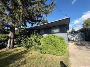 143 Gladstone Ave N, Yorkton, SK S3N2A7
